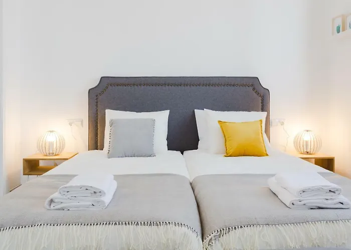 Hola Malaga Premium Centro